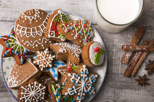 Christmas Cookies With Milk And Cinnamon Wallpaper