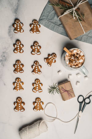 Happy Gingerbread Christmas Cookies Wallpaper