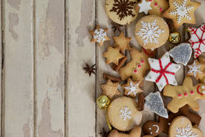 Shining Christmas Cookies Wallpaper